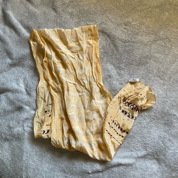 Vintage 60s Japanese Silk Mod Scarf - Picture 6 of 7